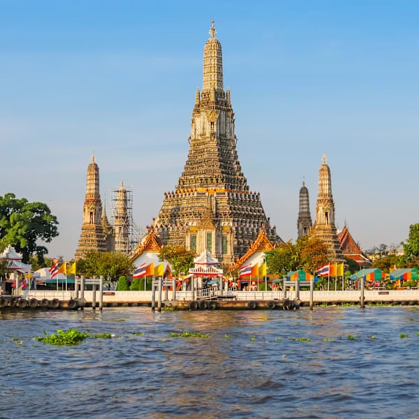 Bangkok and Hua Hin: Temples, tuk-tuks, beaches!